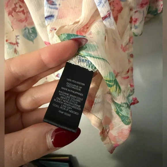 Express Floral Kimono Cardigan with crochet/lace accents - Picture 5 of 6